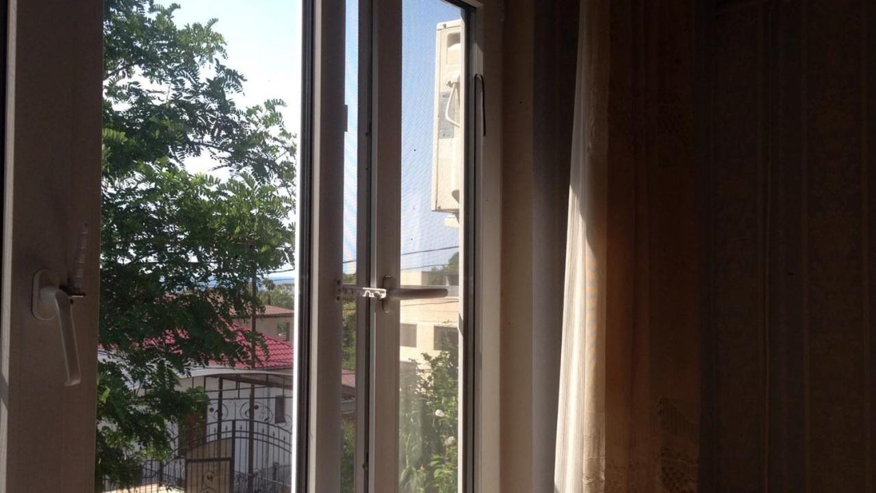 У Людмилы غاغرا المظهر الخارجي الصورة
